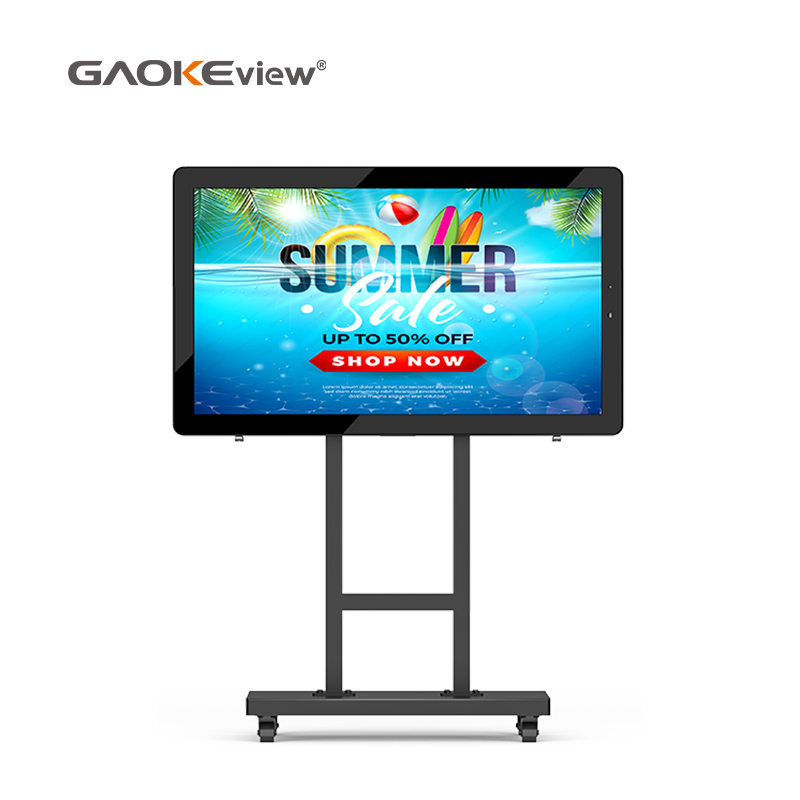 Floor-to-ceiling outdoor digital signage